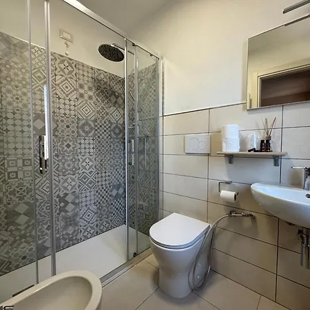 Hotel La 2*