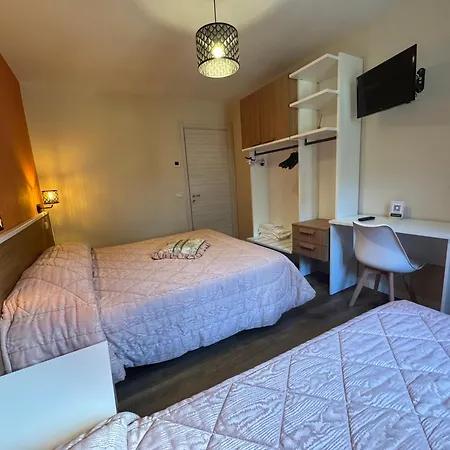 Hotel La 2*